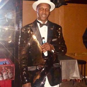 Meet your Posher, Robert